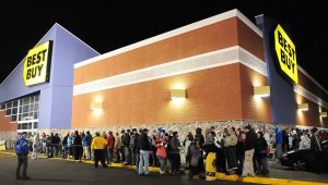 Black Friday line at Best Buy